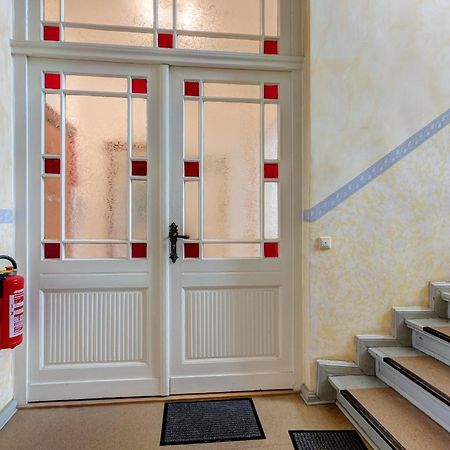 Villa Ahlbeck - Ferienwohnung Kuehlungsborn Heringsdorf  Exteriör bild